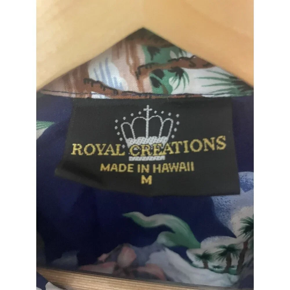 Vintage ROYAL CREATIONS Hawaiian Camp Shirt Aloha Surf Luau Made In Hawaii M - Picture 3 of 4